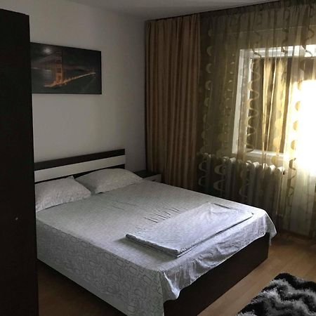 Apartament Port Turistic マンガリア エクステリア 写真